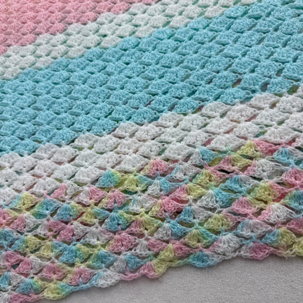 Crochet Baby‎ Blanket Unisex Pastel Striped Shell Stitch Handmade 49